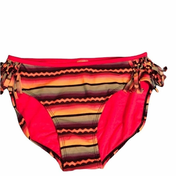 Xhilaration bikini bottom. Low, red. Size XL - Picture 1 of 6